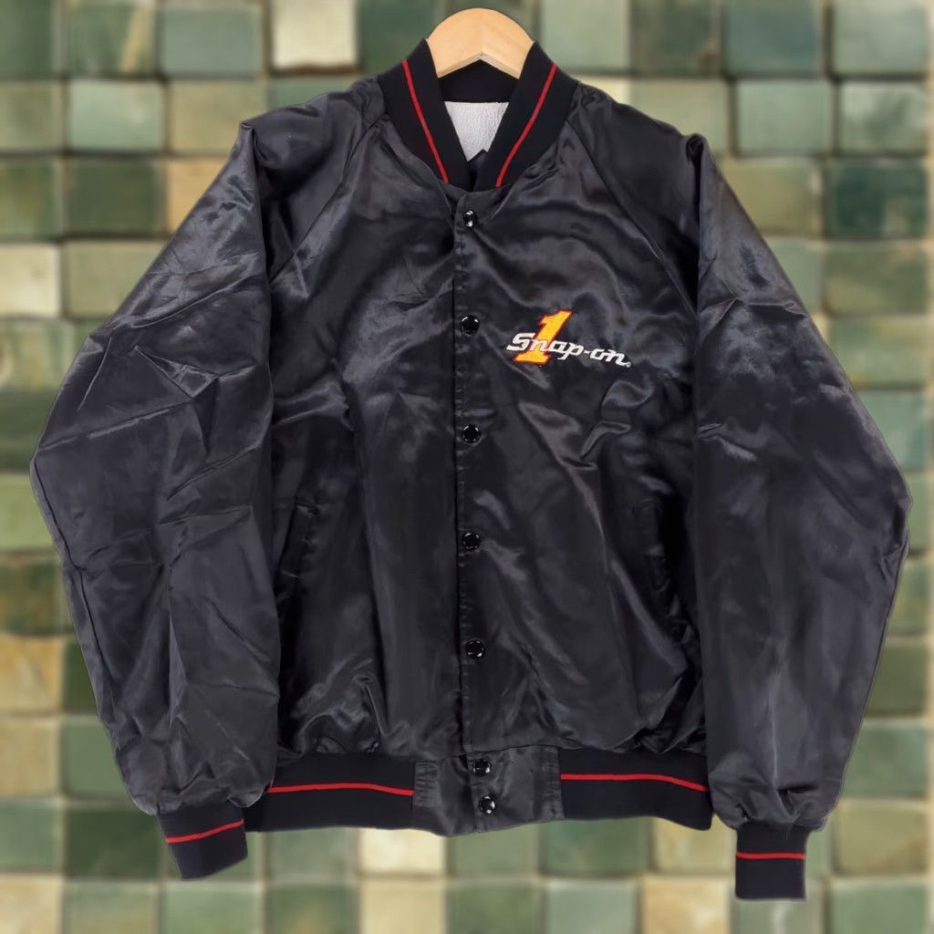 Vintage VINTAGE Snap-on Tools Horizons Sportswear Full Snap Satin Bomber Jacket Black Mens L Size US L / EU 52-54 / 3 - 1 Thumbnail