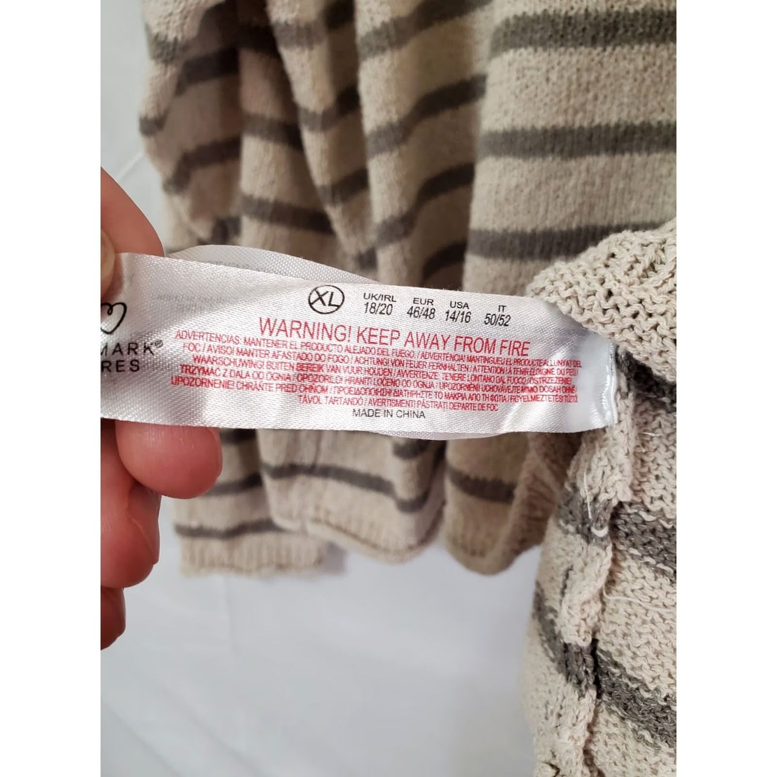 Primark VINTAGE? No. Size XL / US 12-14 / IT 48-50 - 3 Thumbnail