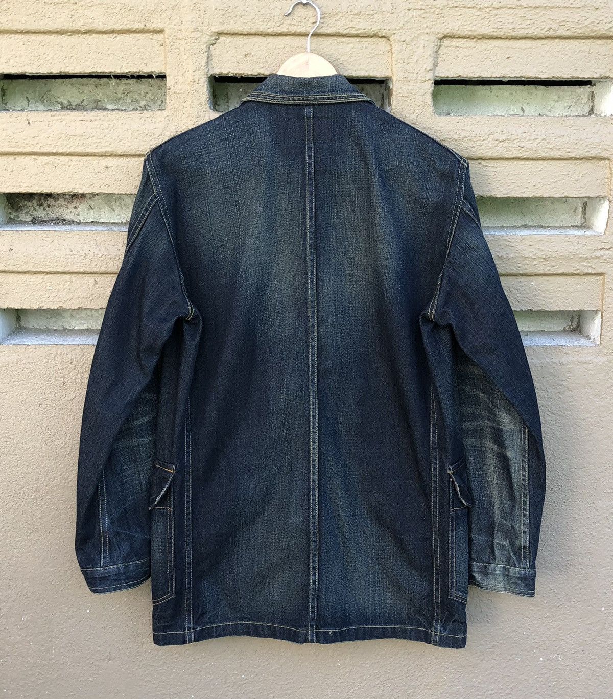 Levi's Vintage Clothing Vintage Levis Red Tab Workers Chore Denim Jacket Size US M / EU 48-50 / 2 - 7 Thumbnail