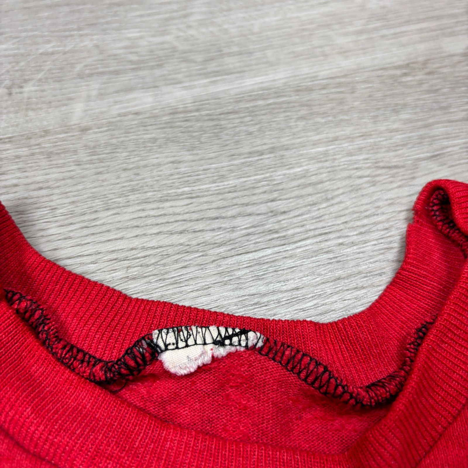 Guess × Vintage Vintage 80s Guess Products Raglan Crewneck Sweatshirt Mens S Size US S / EU 44-46 / 1 - 4 Thumbnail