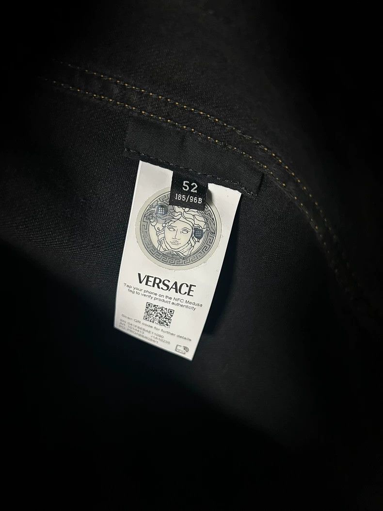 Versace Versace Embroidered denim jacket Size US L / EU 52-54 / 3 - 9 Thumbnail