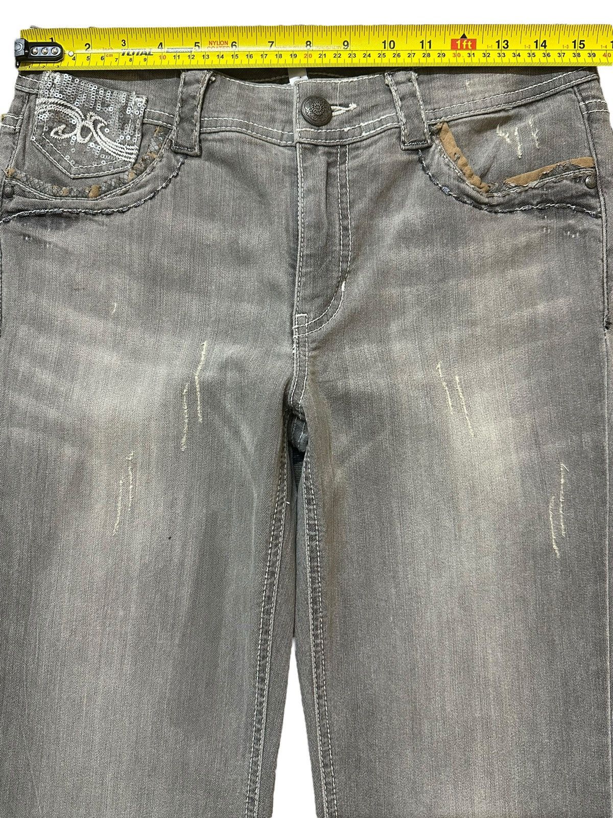 Japanese Brand Vintage Japanese Brand Light Faded Wash Style Flared Jeans Size US 30 / EU 46 - 11 Thumbnail