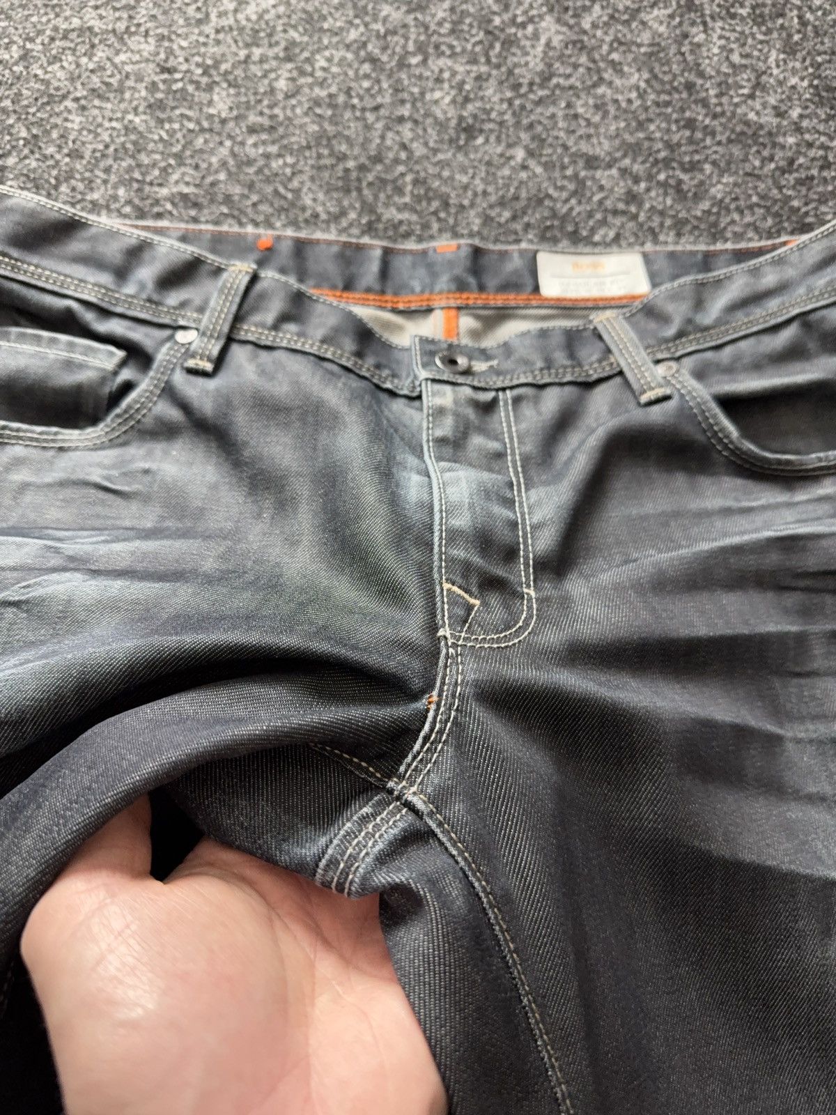 Hugo Boss Avant Garde 00s Vntg Hugo Boss Black Denim Jeans Regular Fit Size US 34 / EU 50 - 7 Thumbnail