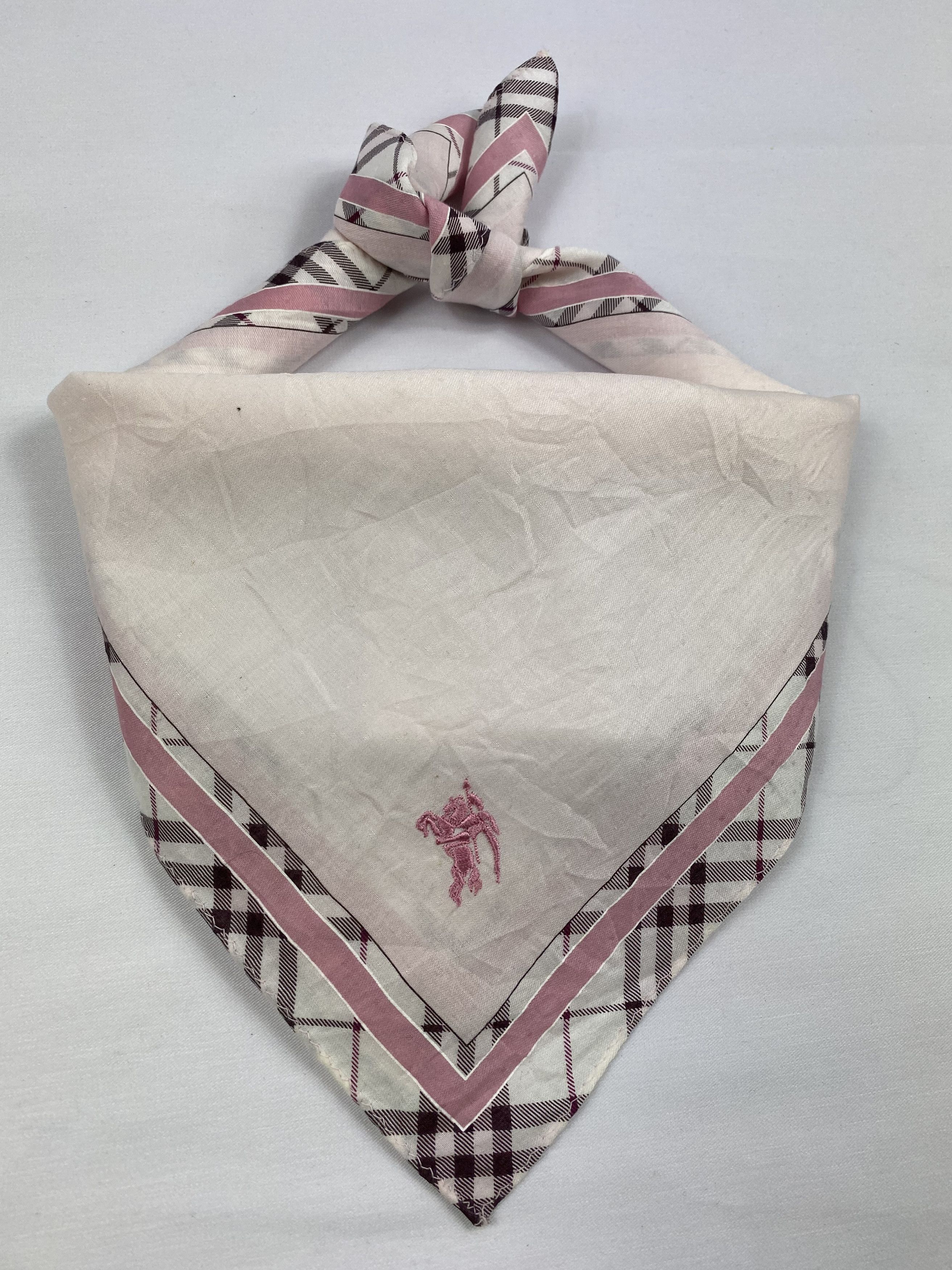 Burberry Burberry Handkerchief / Bandana / Neckerchief Size ONE SIZE - 1 Thumbnail