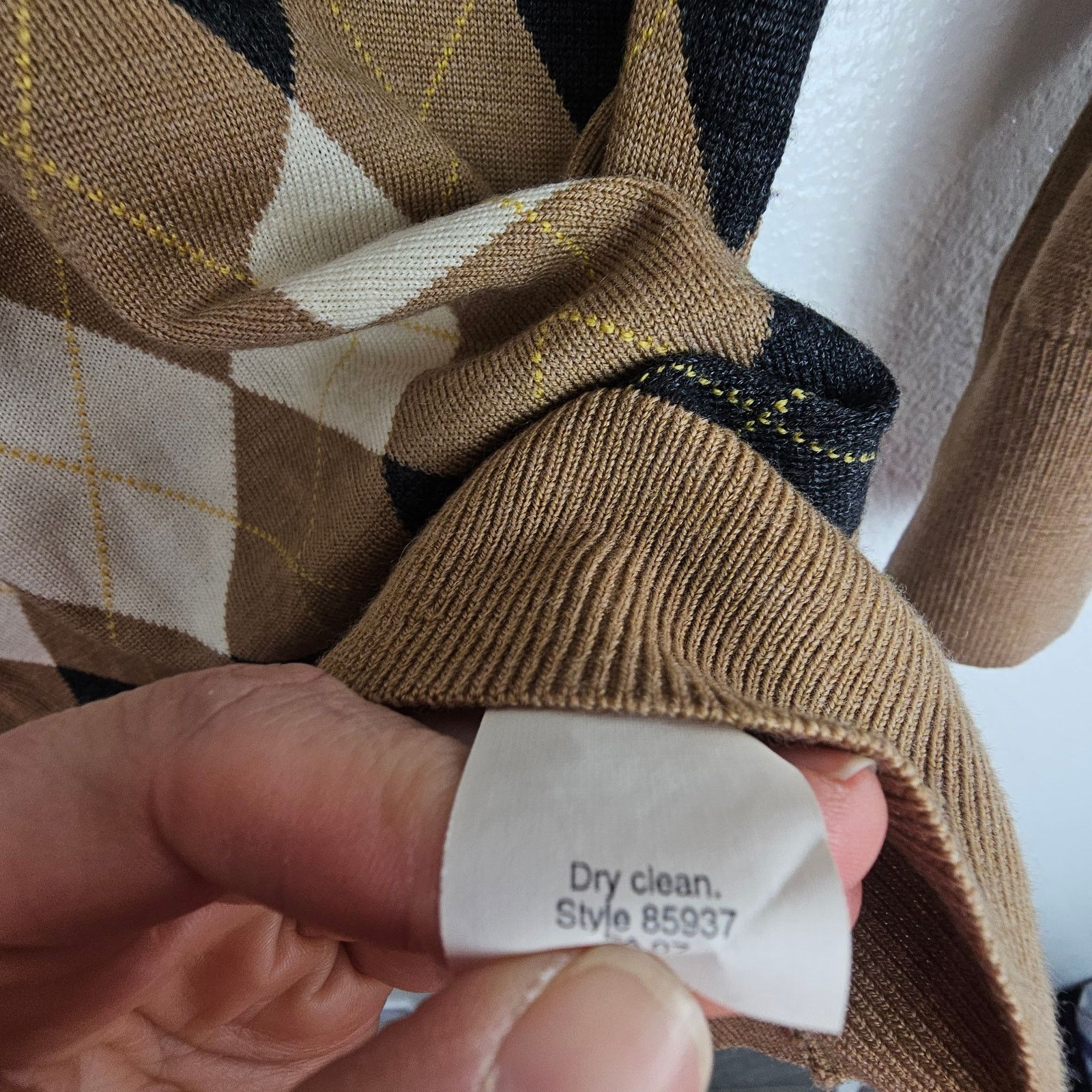 J.Crew J. Crew Womens Argyle Diamond Merino Wool Crew Neck Sweater Size M / US 6-8 / IT 42-44 - 7 Thumbnail