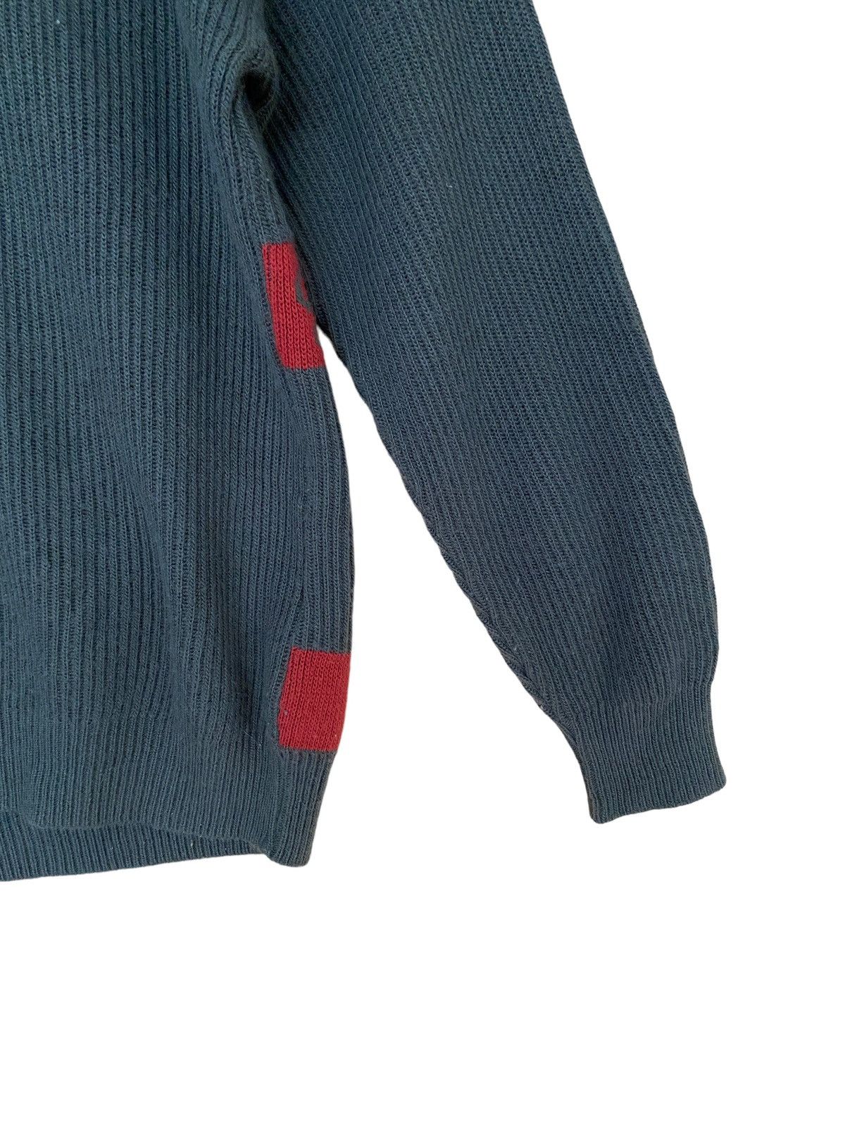 Japanese Brand Vintage Brand Krizia Jeans Turtleneck Knitwear 1990s Size US M / EU 48-50 / 2 - 5 Thumbnail