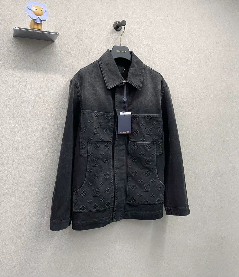Louis Vuitton Louis Vuitton 24 Washed and Worn Black Denim Jacket Size US M / EU 48-50 / 2 - 3 Thumbnail