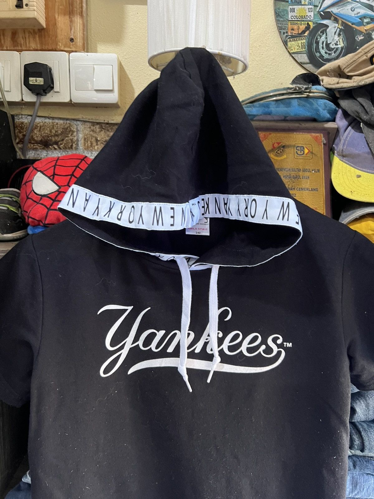 MLB 🔥New York Yankees Short Sleeve Hoodie Size S / US 4 / IT 40 - 3 Thumbnail