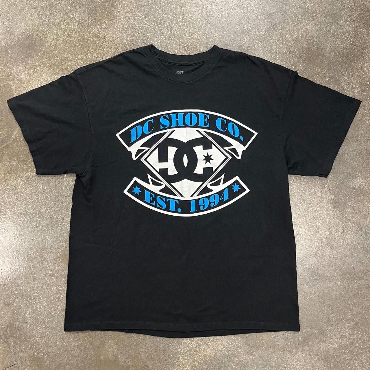 DC DC Shoes Graphic Black / Blue T shirt Size US XL / EU 56 / 4 - 1 Thumbnail