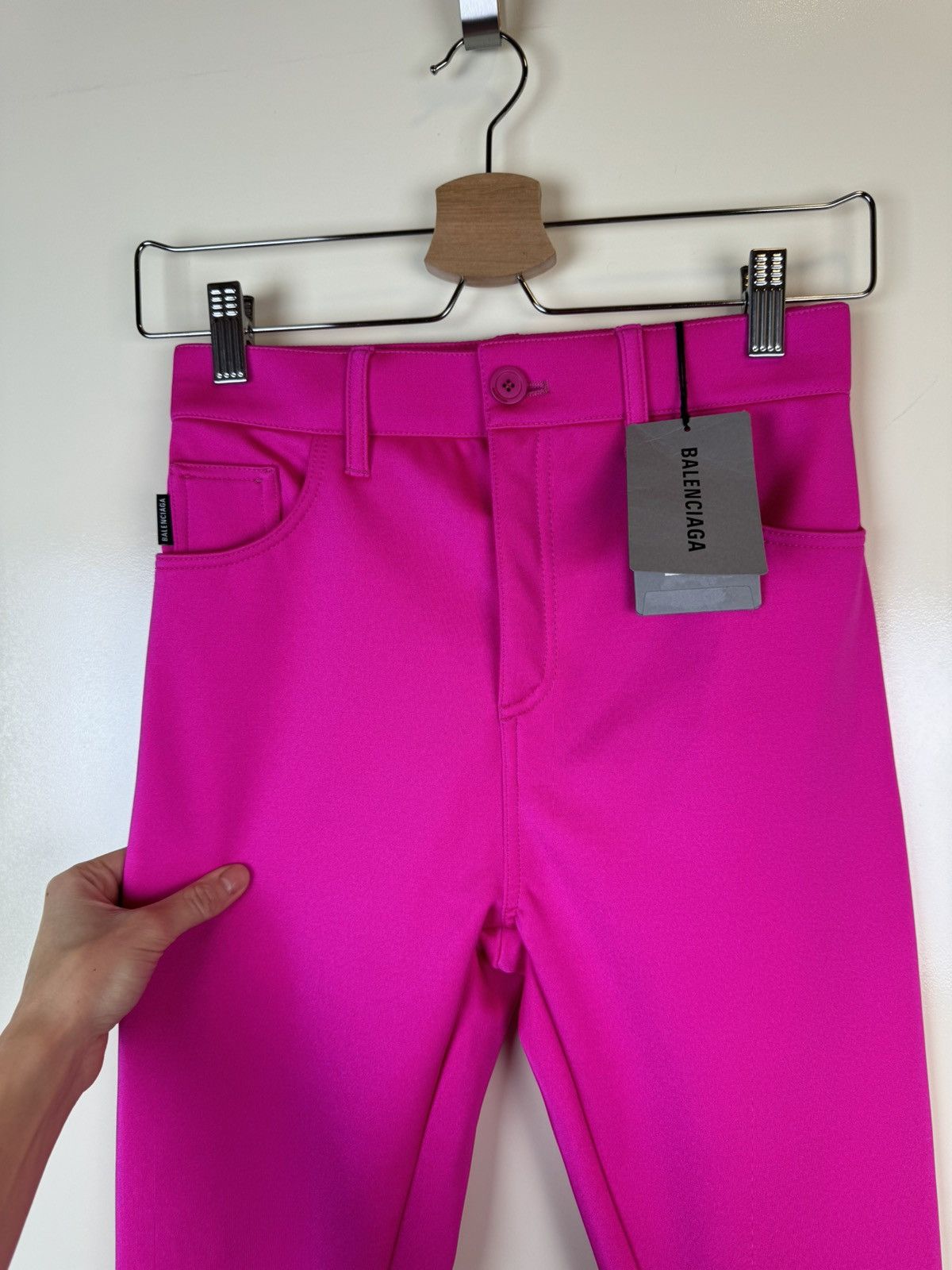 Balenciaga Balenciaga hot pink neon leggings slim trousers spandex XS Size 25" / US 0 / IT 36 - 9 Thumbnail