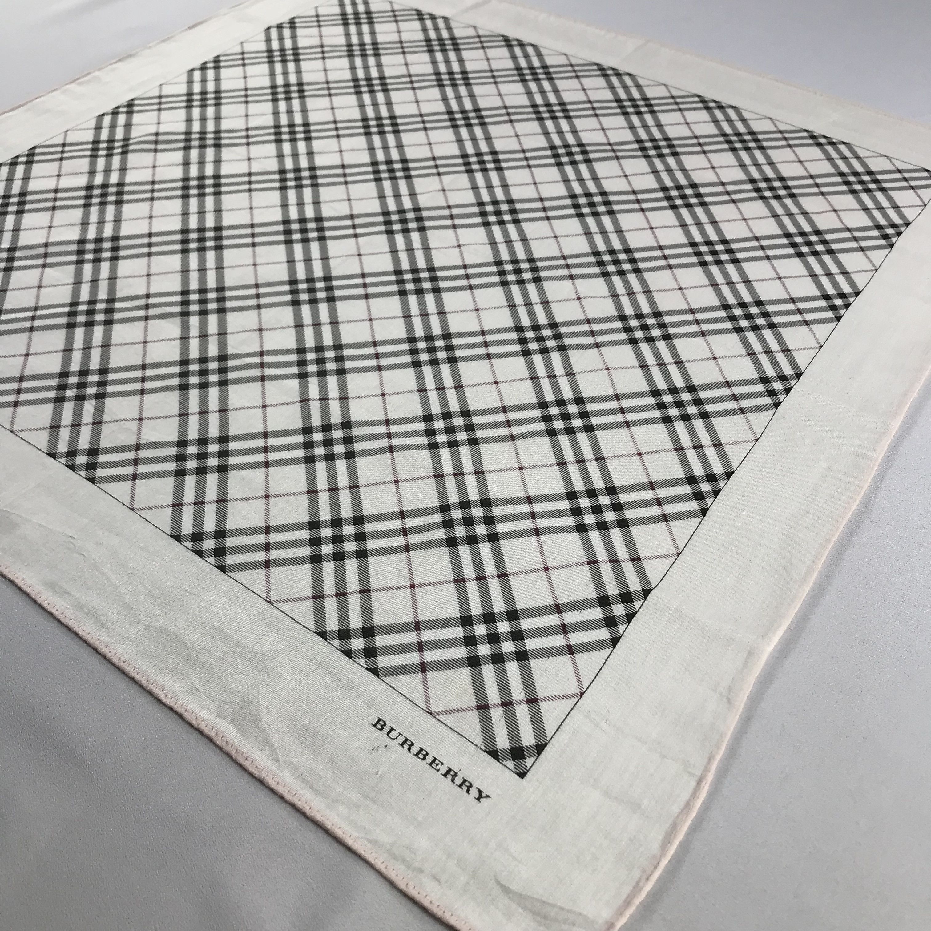 Burberry Burberry Handkerchief / Bandana / Neckerchief C593 Size ONE SIZE - 4 Thumbnail