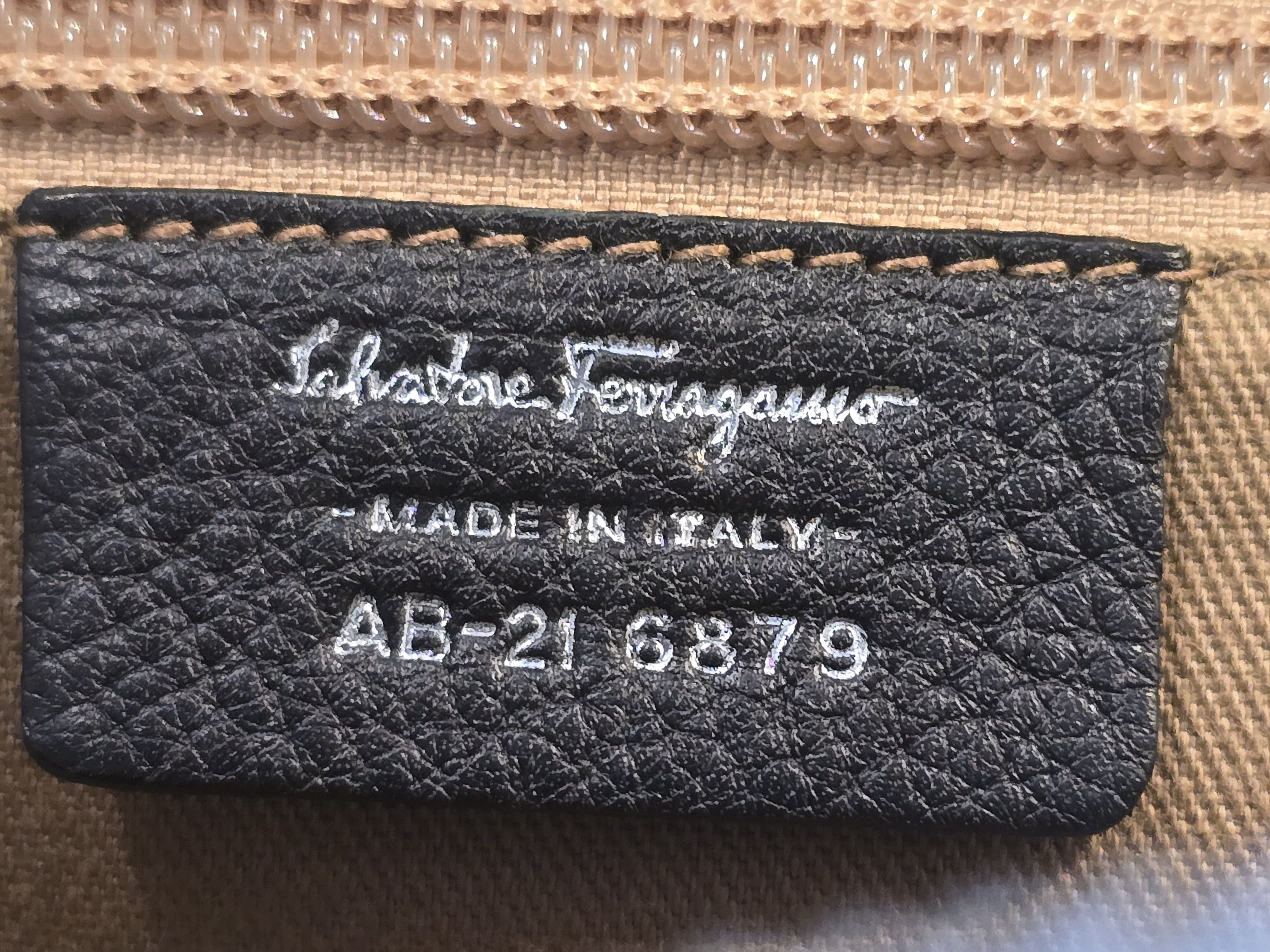 Salvatore Ferragamo Salvatore Ferrigamo calfskin leather bag Size ONE SIZE - 8 Thumbnail