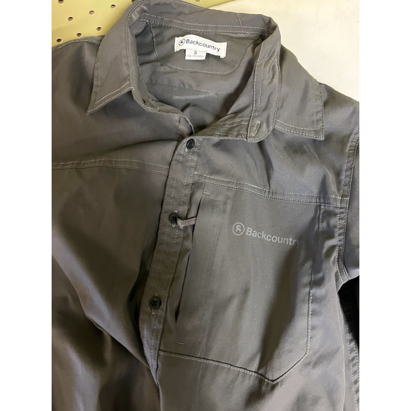 Vintage Backcountry Shirt Mens Small Gray Long Sleeve Button-Up Athletic Outdoor S Size US S / EU 44-46 / 1 - 4 Thumbnail