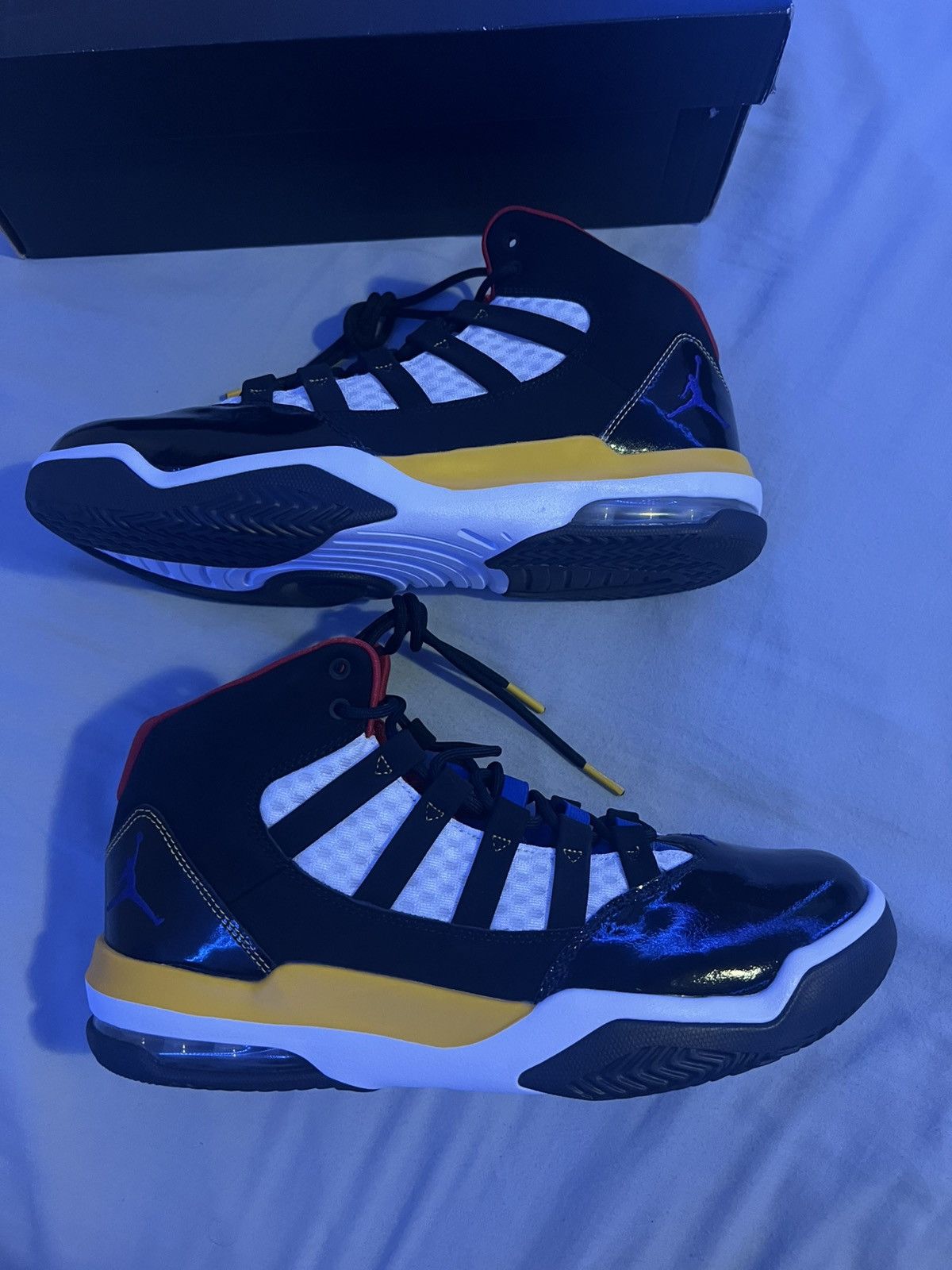 Jordan Brand × Nike Jordan M 9.5 W 11 Size US 9.5 / EU 42-43 - 1 Thumbnail