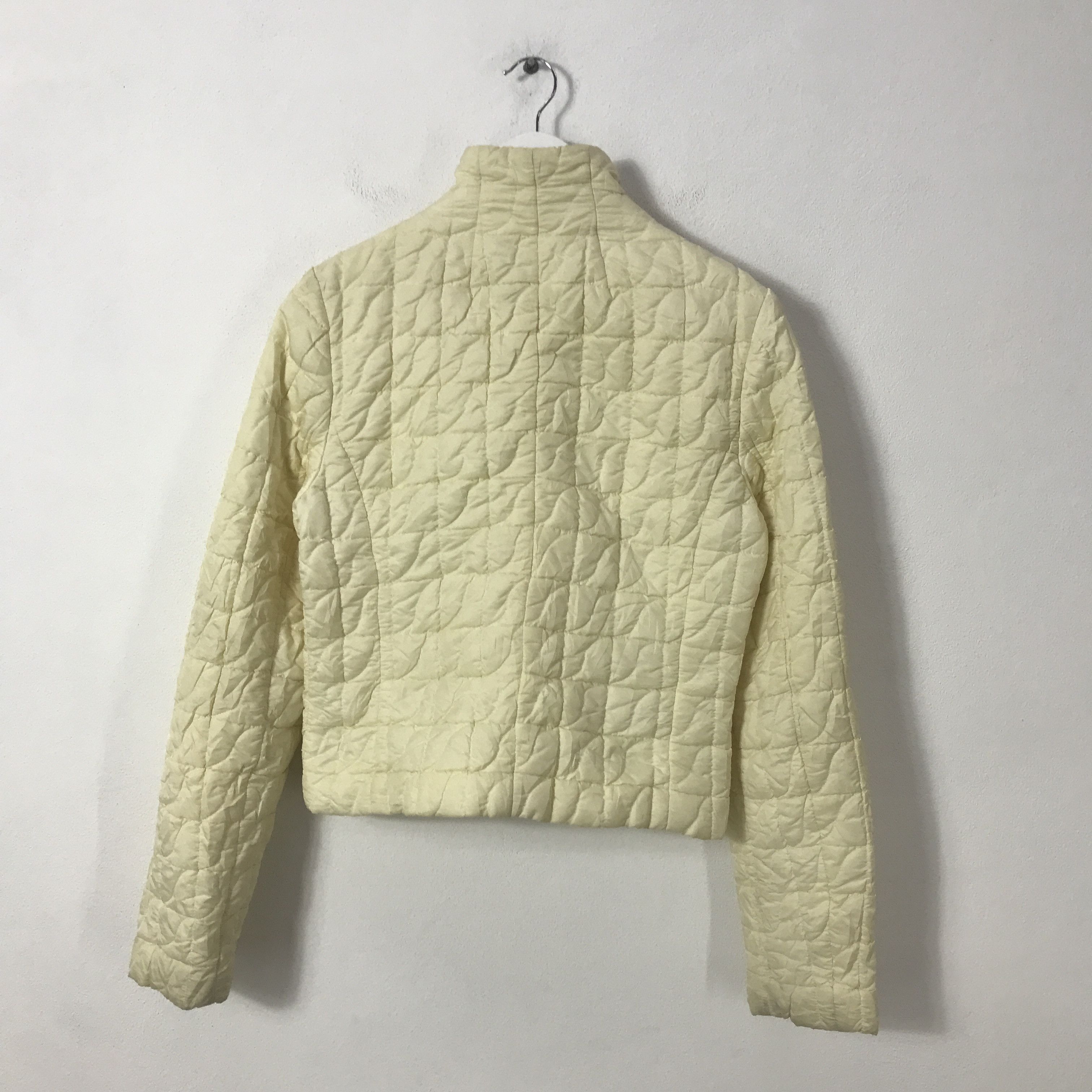 Armani Exchange Armani Exchange cropped design jacket K71B21 Size US S / EU 44-46 / 1 - 3 Thumbnail