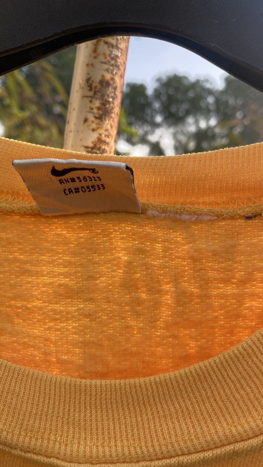 Nike Vintage 90s Nike yellow crewneck sweatshirt blue spell-out Size US L / EU 52-54 / 3 - 5 Thumbnail