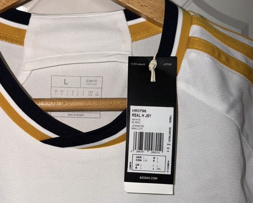 Adidas REAL MADRID 2023-24 HOME JERSEY - Bellingham #5 Size US L / EU 52-54 / 3 - 5 Thumbnail