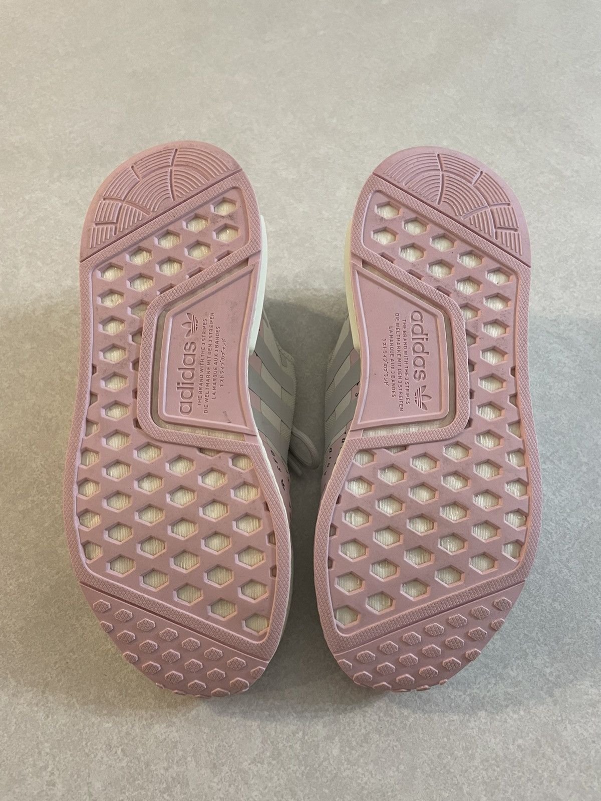 Adidas Adidas NMD R1 Crystal White Clear Pink Running Shoe Size 6.5 Size US 6.5 / IT 36.5 - 6 Thumbnail