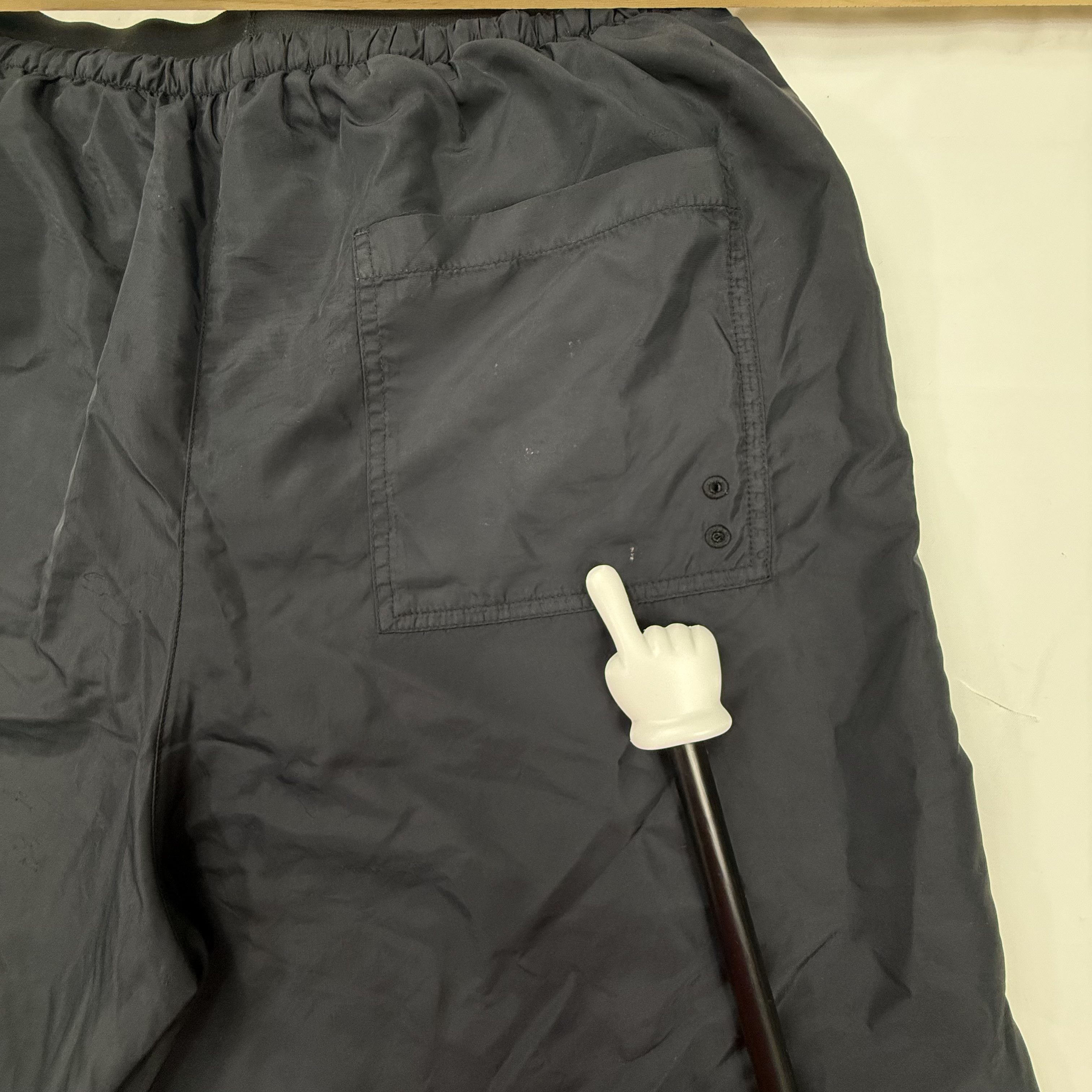 Off-White Off-White Black Industrial Logo Waistband Shorts Men's Large Size US 34 / EU 50 - 5 Thumbnail