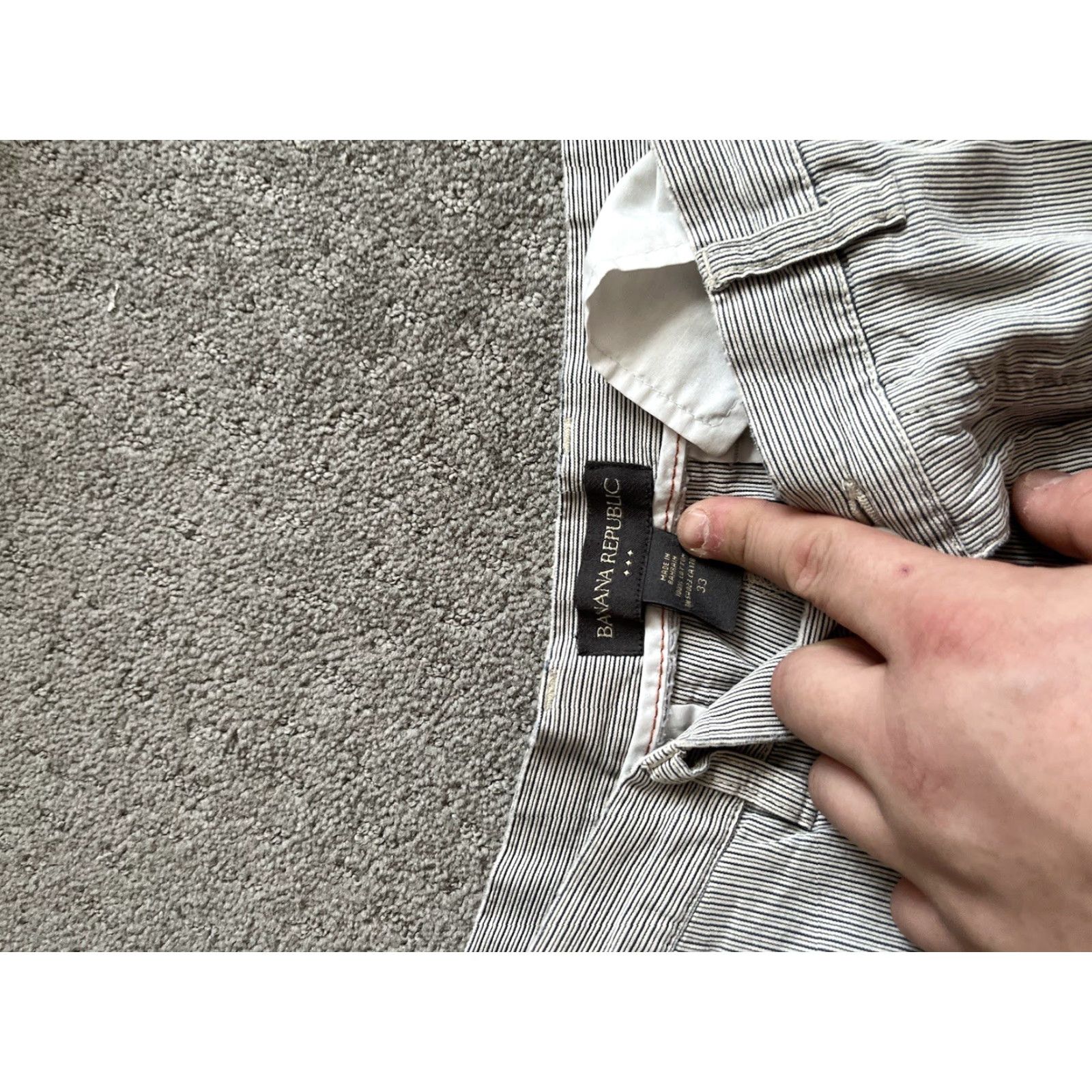 Banana Republic Banana Republic Shorts Mens 33 Gray Striped Chino Flat Front Casual Belt Loops Cotton Inseam 11 in Regular Size US 34 / EU 50 - 3 Thumbnail