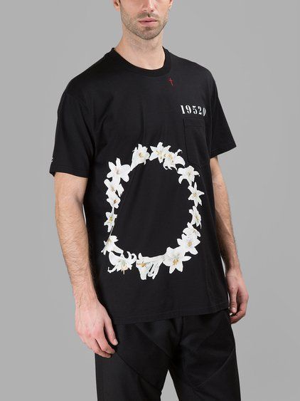 Givenchy Black Ring of Lillies Embroidered Cross Oversized T-Shirt Size US XS / EU 42 / 0 - 3 Thumbnail