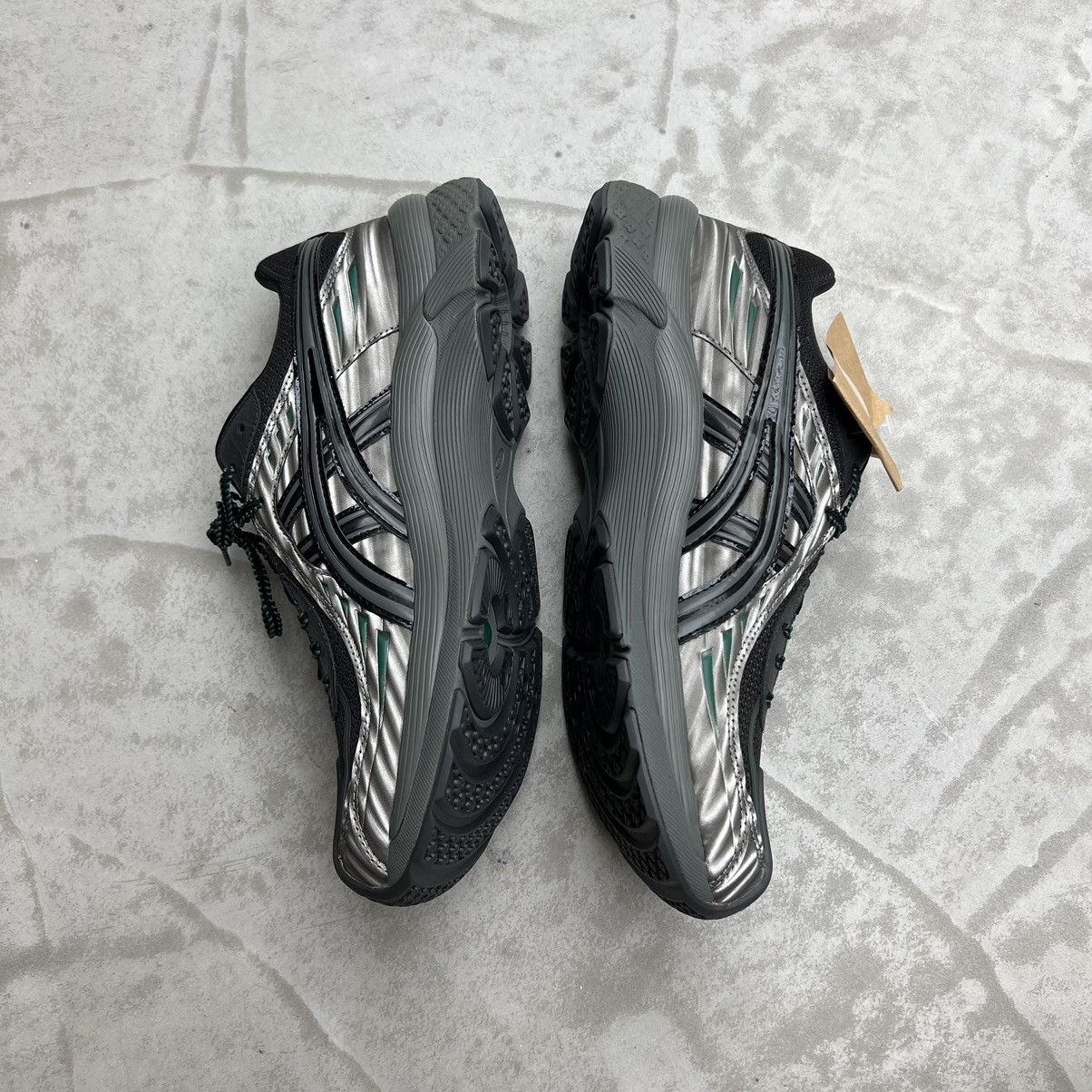 Asics × Kiko Kostadinov Kiko Kostadinov X ASICS Gel-Flammae (Green) Size US 12 / EU 45 - 3 Thumbnail