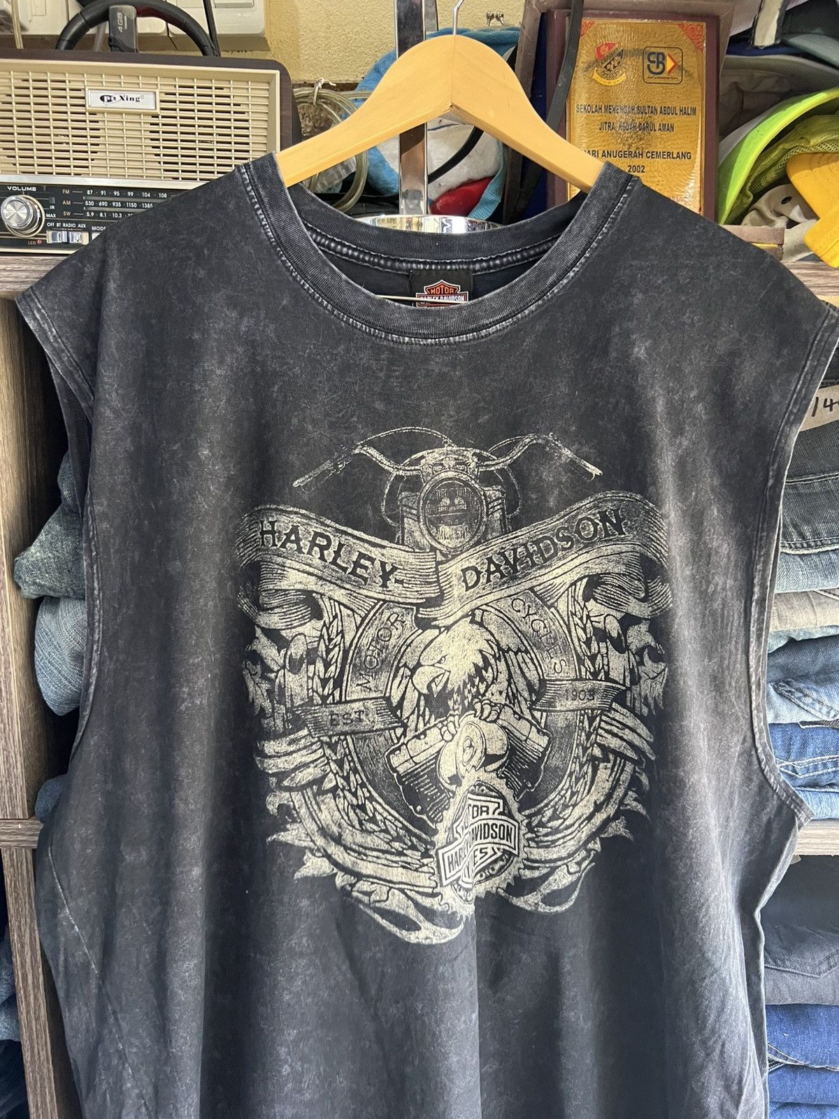 Harley Davidson 🔥Rare Voodoo Harley Davidson Sleeveless Tee Size US XL / EU 56 / 4 - 8 Thumbnail