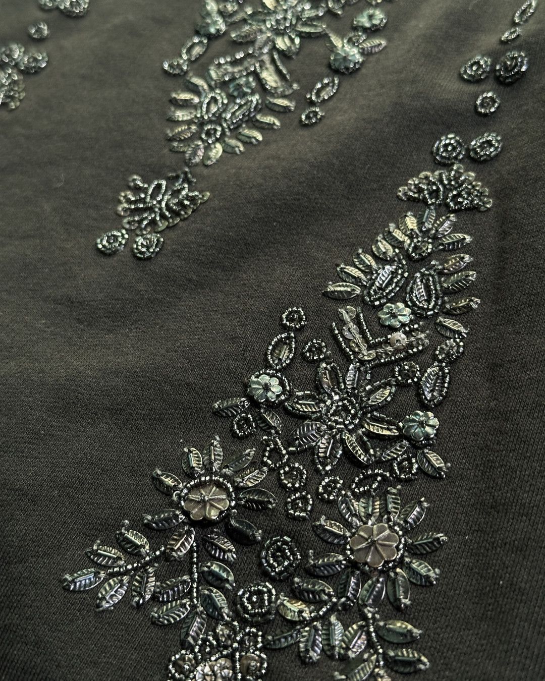 Dries Van Noten A/W 2015 Silver Embellished Miao Relaxed Pullover Size US L / EU 52-54 / 3 - 5 Thumbnail