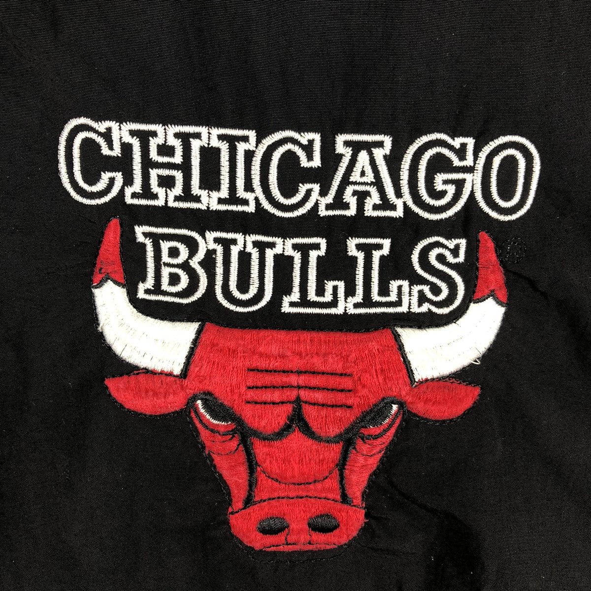 NBA × Starter × Vintage Vintage 90's Chicago Bulls NBA World Champions by Starter Size US XL / EU 56 / 4 - 9 Thumbnail