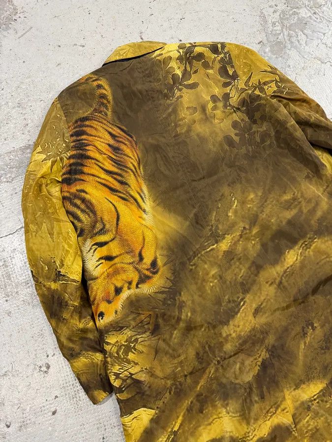 Dries Van Noten AW2020 Dries Van Noten Tiger Print Reversible Trench Coat Size US M / EU 48-50 / 2 - 8 Thumbnail