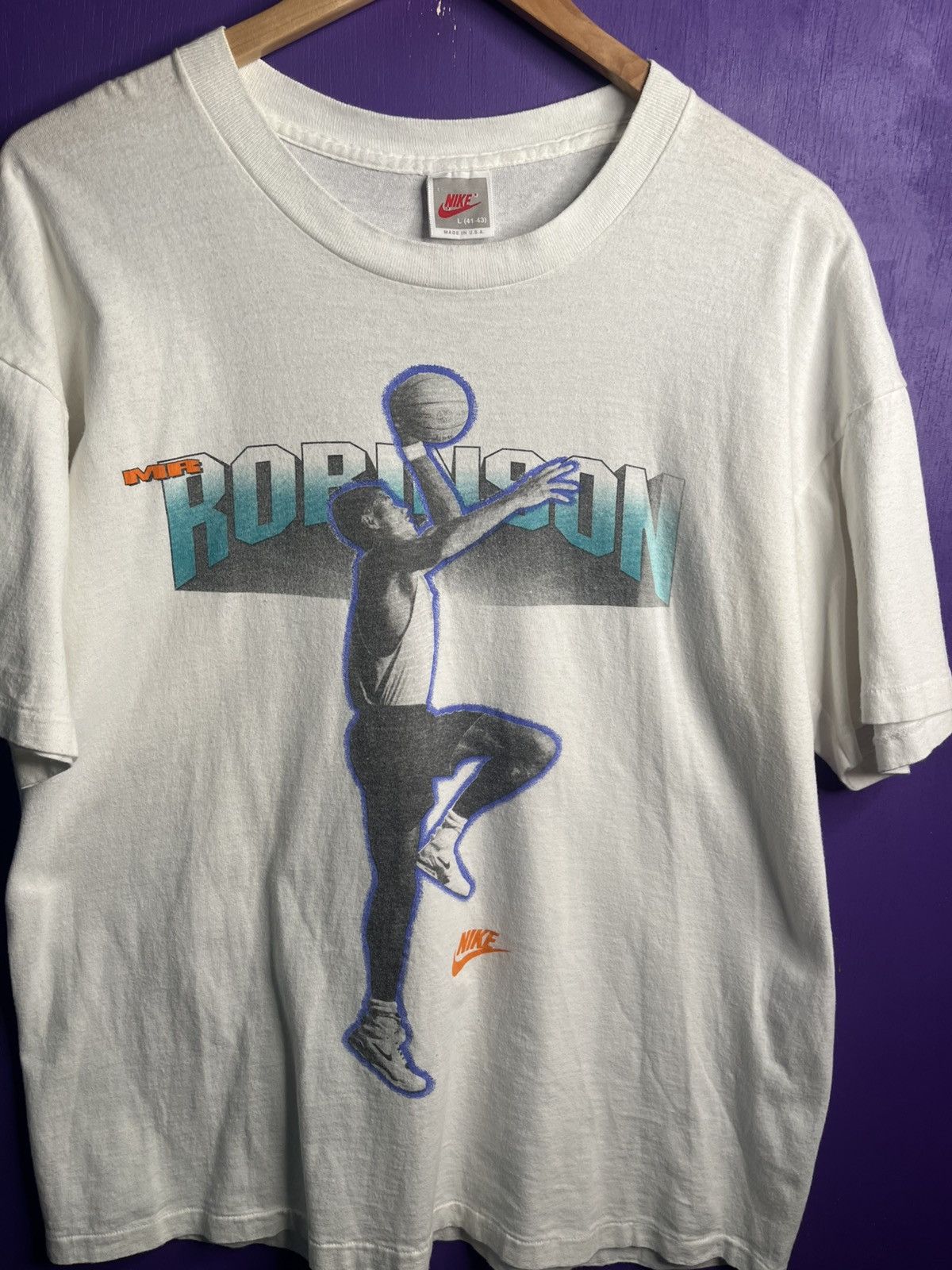 Nike × Vintage Vintage 90s Nike Mr Robinson dunking t-shirt Size US L / EU 52-54 / 3 - 3 Thumbnail