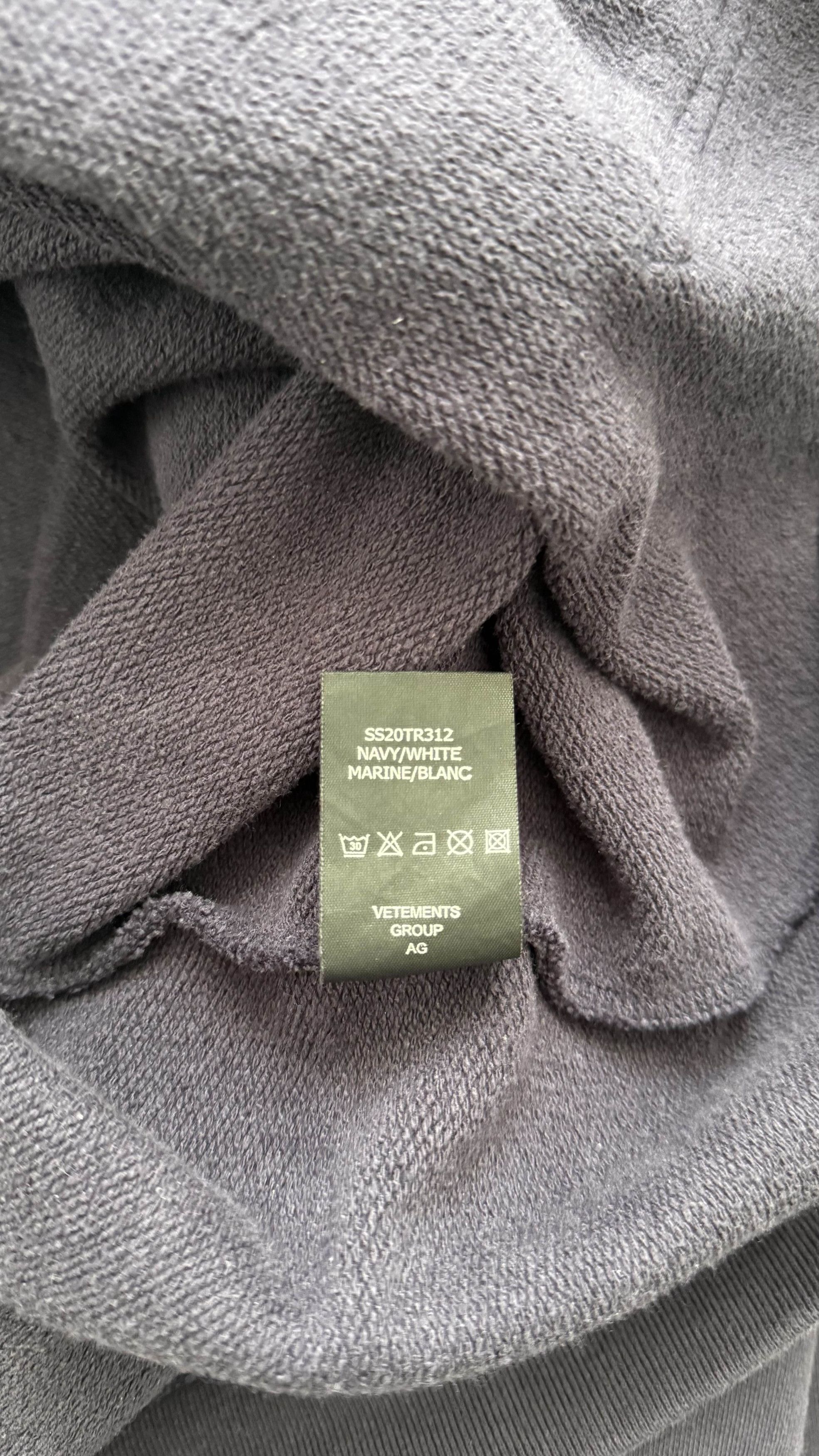 Vetements Vetements Anarchy Shipping Label Hoodie AW20 Size US S / EU 44-46 / 1 - 7 Thumbnail