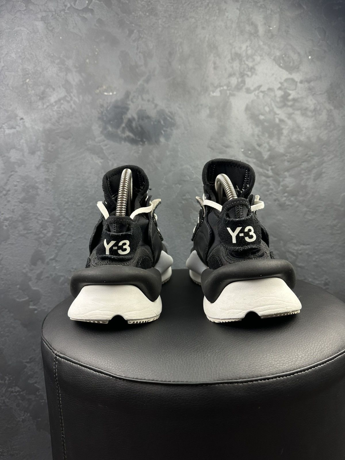 Y-3 × Yohji Yamamoto Y-3 Yohji Yamamoto Black White Kaiwa Sneakers Size US 5.5 / EU 38 - 9 Thumbnail