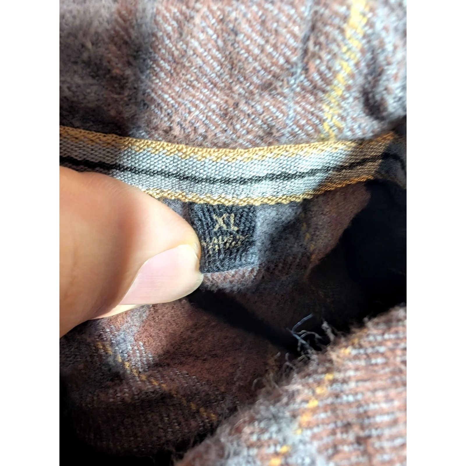 Vintage Dakota Grizzly Shirt Mens XL Brown Plaid Flannel Long Sleeve Button Up Casual Size US XL / EU 56 / 4 - 6 Thumbnail