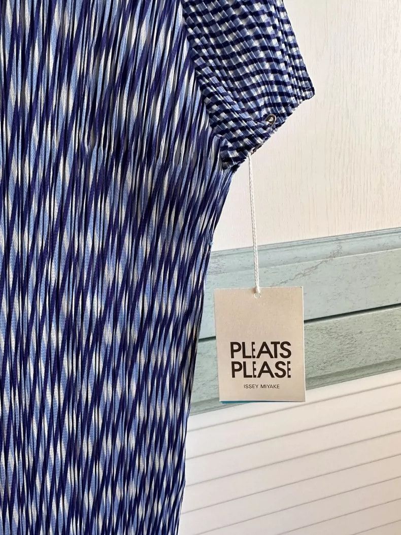 Issey Miyake Issey Miyake size:3 Blue patterned short-sleeved shirt Size XS / US 0-2 / IT 36-38 - 9 Thumbnail