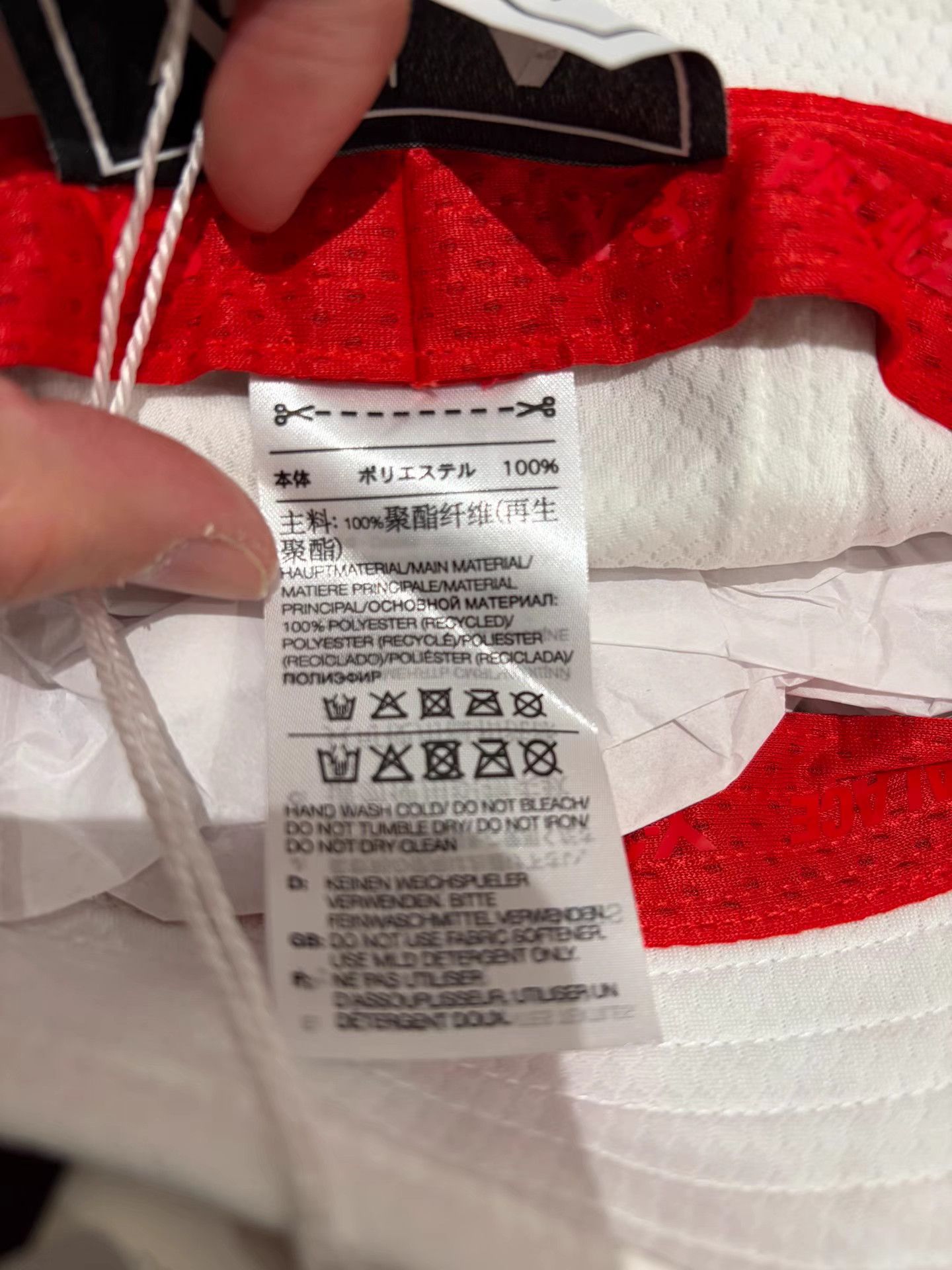 Y-3 Y-3 x PALACE Red & White Bucket Hat K8 Size ONE SIZE - 4 Thumbnail
