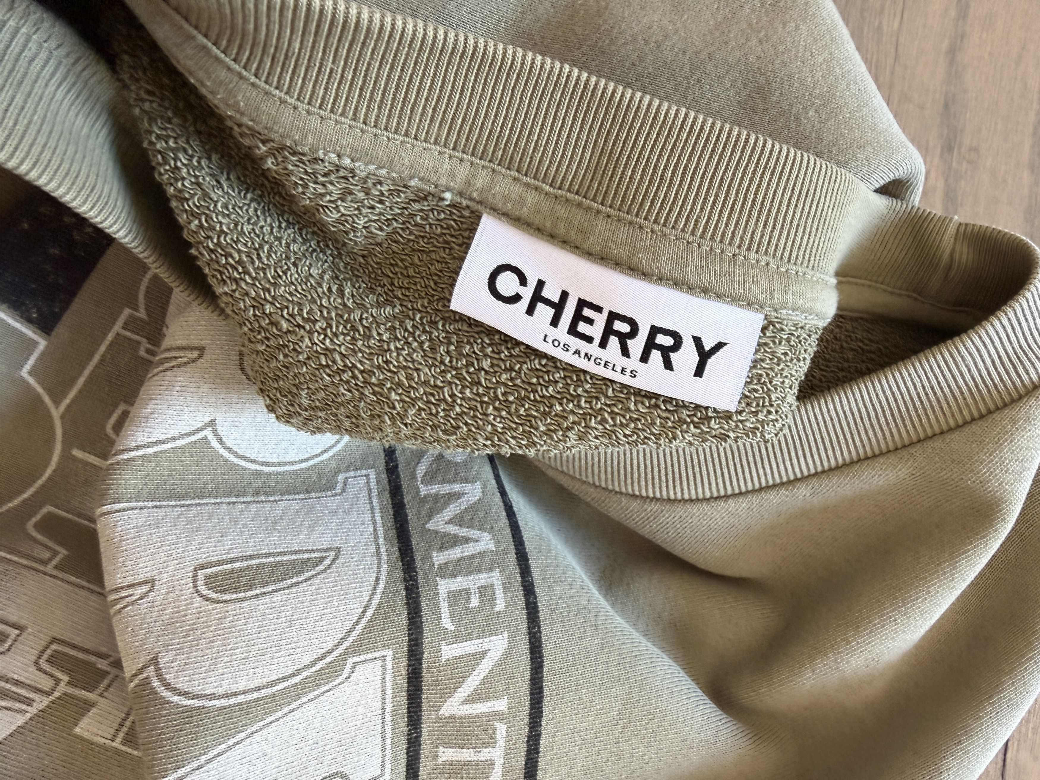 Cherry LA American Garments Crewneck Size US XL / EU 56 / 4 - 3 Thumbnail