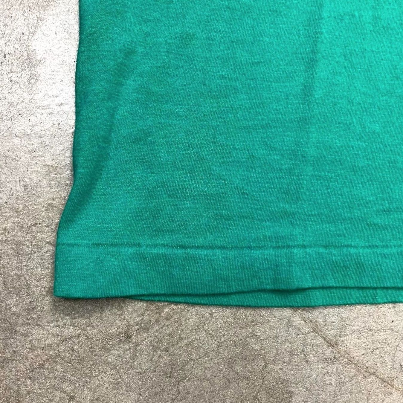 Hanes VINTAGE Hanes Racquetball League Miami Hileah single stitch green t-shirt old man 80s L Mens Size US L / EU 52-54 / 3 - 5 Thumbnail