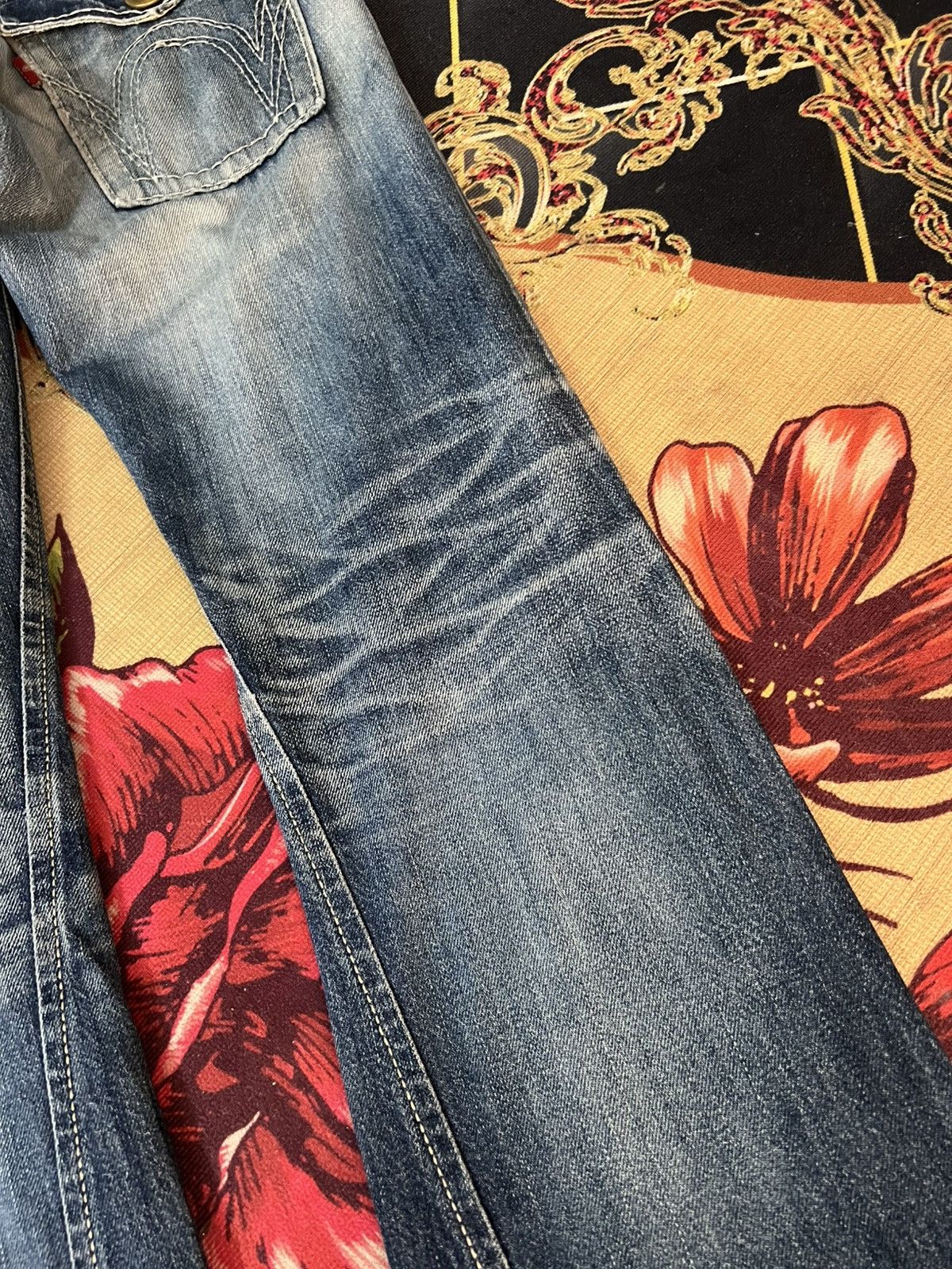Edwin × Japanese Brand × Vintage 💥FLARE 💥VINTAGE EDWIN BLUE TRIP SUN DISTRESSED JEANS Size US 31 - 18 Thumbnail