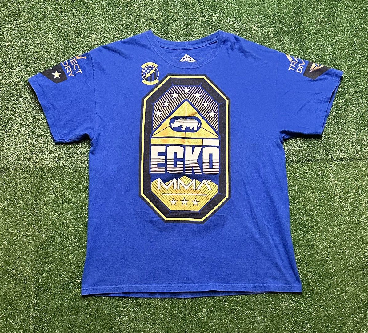 Ecko Unltd. Vintage Y2K Ecko UNLTD MMA Fighting Shirt Size L Size US L / EU 52-54 / 3 - 5 Thumbnail