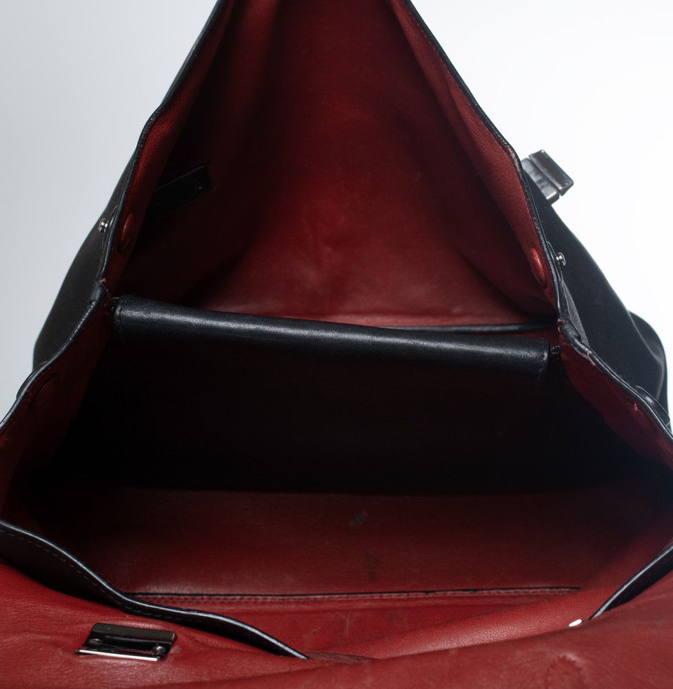 Prada Prada, large convertible double twist top handle tote Size ONE SIZE - 9 Thumbnail