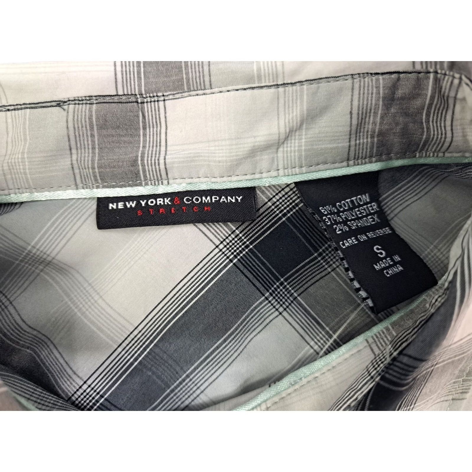 Vintage New York & Company Shirt Women’s Button Up Long Sleeve S Grey/White Check NWT Regular Size Small Size S / US 4 / IT 40 - 2 Thumbnail