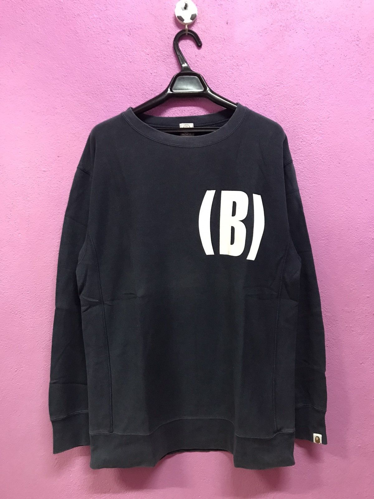 Bape (B) Crewneck Size US L / EU 52-54 / 3 - 1 Thumbnail