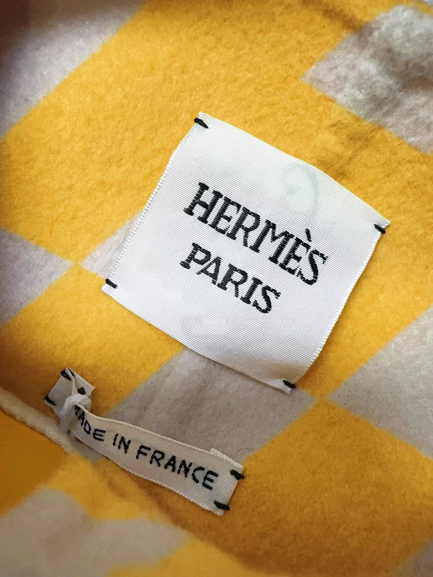 Hermes Hermes Yellow Long Cashmere Coat 36 99 New Size XS / US 0-2 / IT 36-38 - 6 Thumbnail