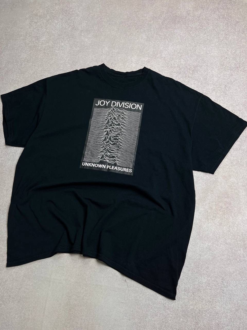 Band Tees × Joy Division × Vintage Vintage Joy Division Unknown Pleasures Boxy T-shirt XL Size US XL / EU 56 / 4 - 2 Thumbnail