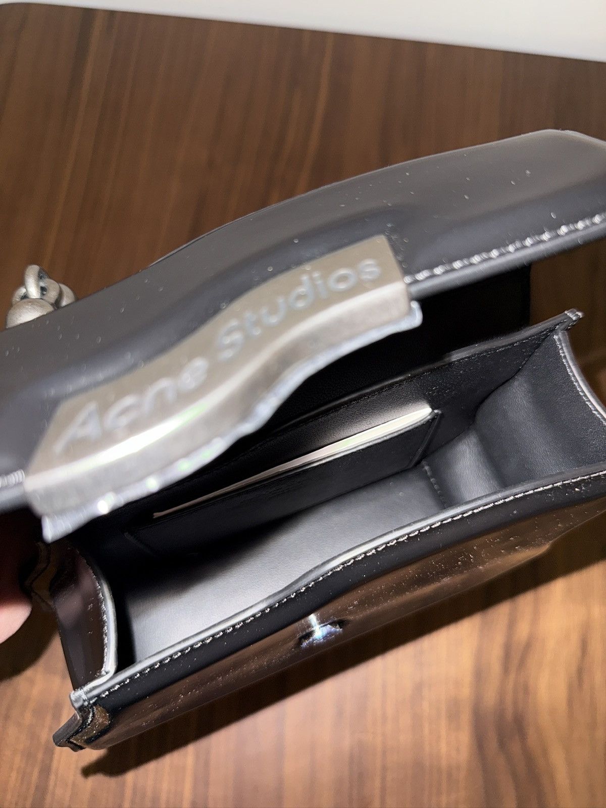Acne Studios Acne Studios Leather Wavy Bag with Metal Handle Size ONE SIZE - 12 Thumbnail