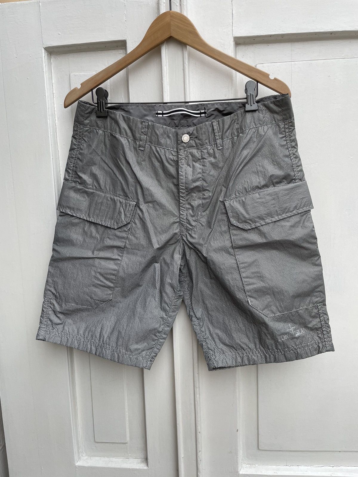 Image of Stone Island Reflective Pixel Cargo Shorts in Grey, Men's (Size 31)