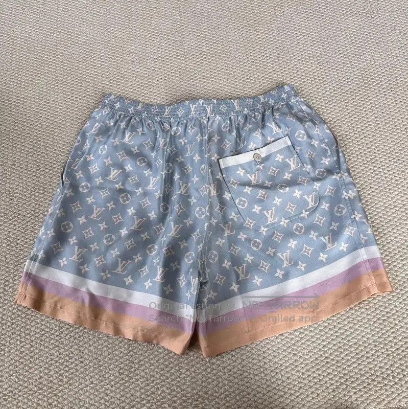 Louis Vuitton Louis Vuitton Beige Silk Women's Shorts . Size 28" / US 6 / IT 42 - 2 Thumbnail