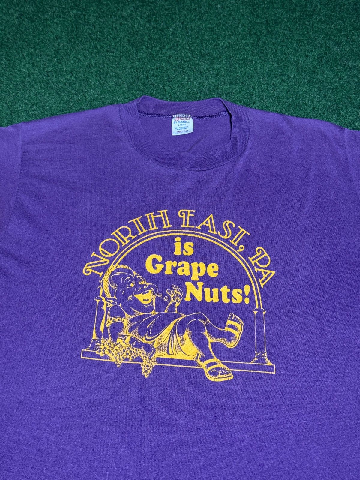 Vintage Northeast Is Grape Nuts Vineyard 70s 80s M/L 20x28 T Shirt Size US L / EU 52-54 / 3 - 2 Thumbnail