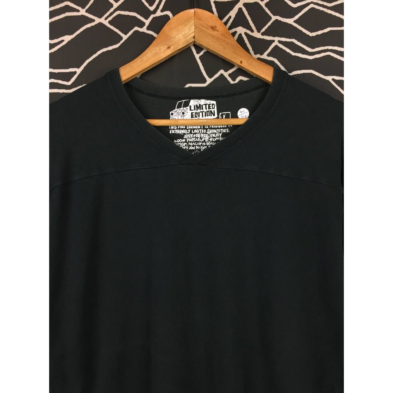 Hurley × Vintage Hurley Made In Japan Limited Edition Half Sleeve Tee Size US M / EU 48-50 / 2 - 6 Thumbnail